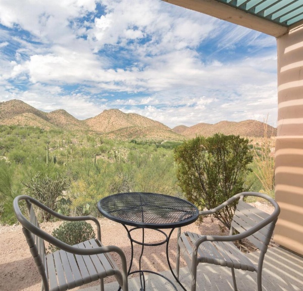 Starr Pass Golf Suites image 18
